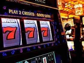 Играть в игровые автоматы пробки онлайн казино