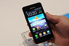 Нажмите на изображение для увеличения
Название: IFA-2011-Samsung-Galaxy-R-Hands-On-2.jpg
Просмотров: 119
Размер:	96.9 Кб
ID:	30027